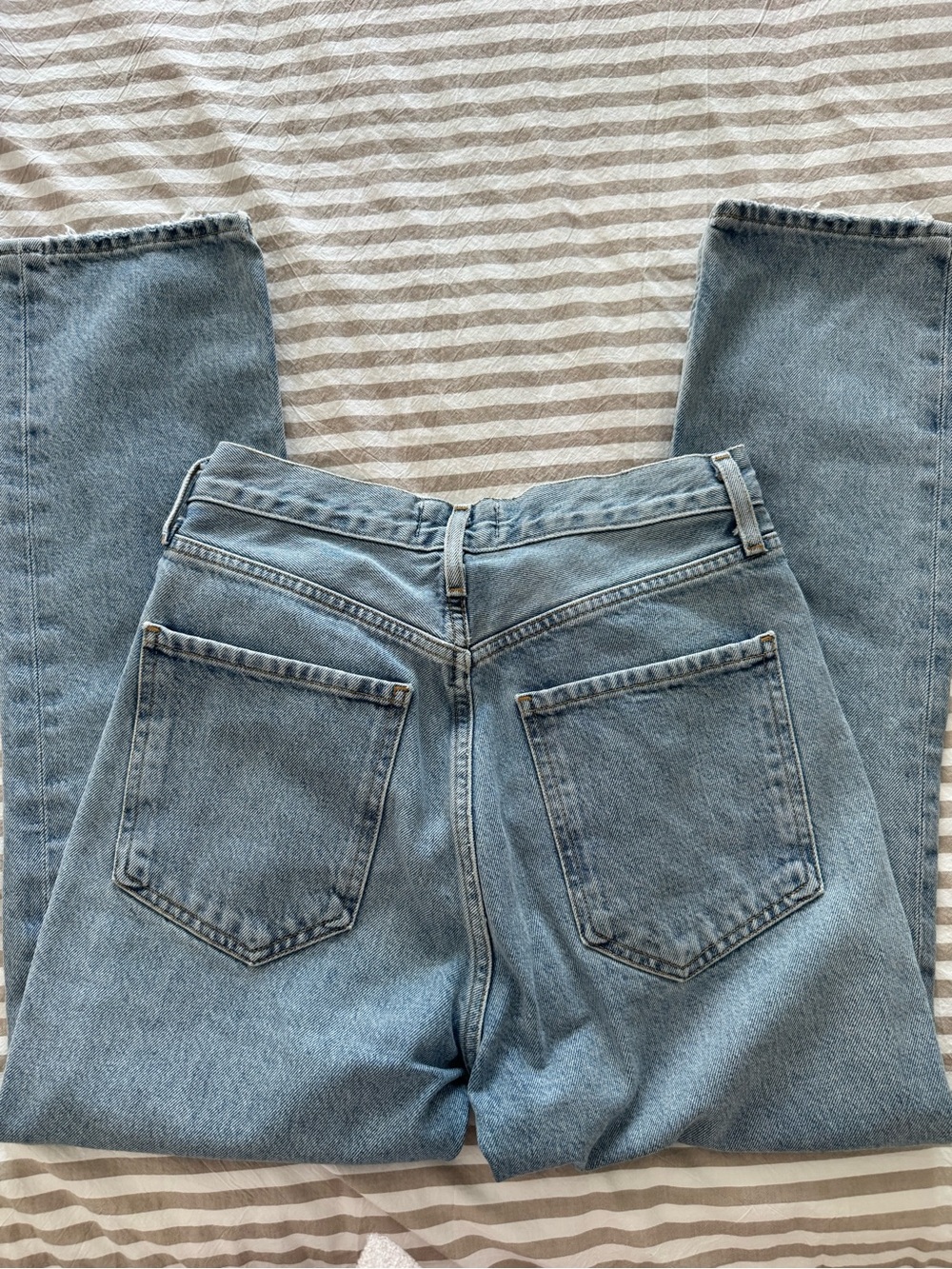 Agolde Riley Crop Jean - Picture 5 of 6